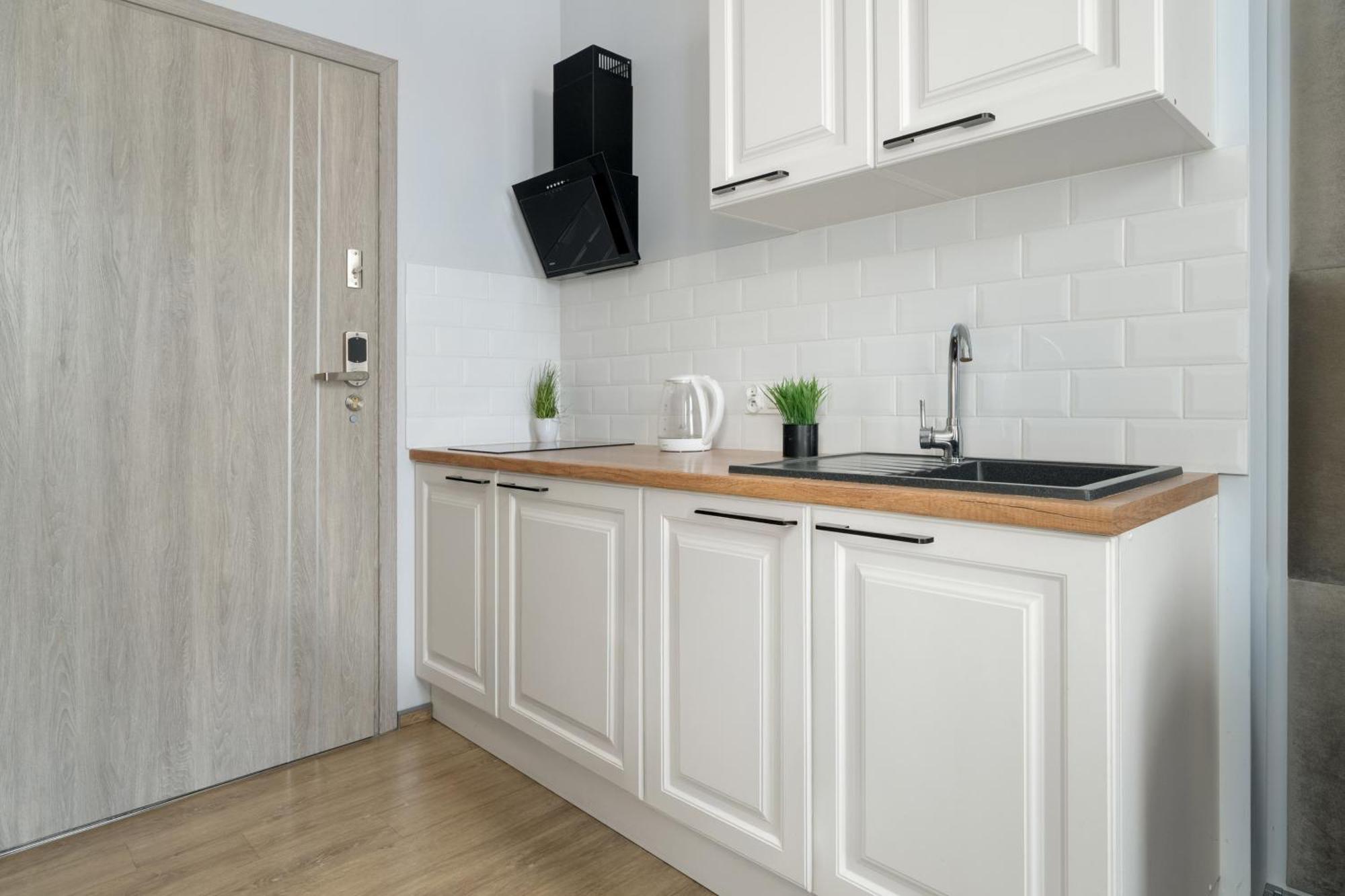 Przytulne Studia Very Berry W Poznaniu Blisko Parku By Noclegi Renters Exterior foto